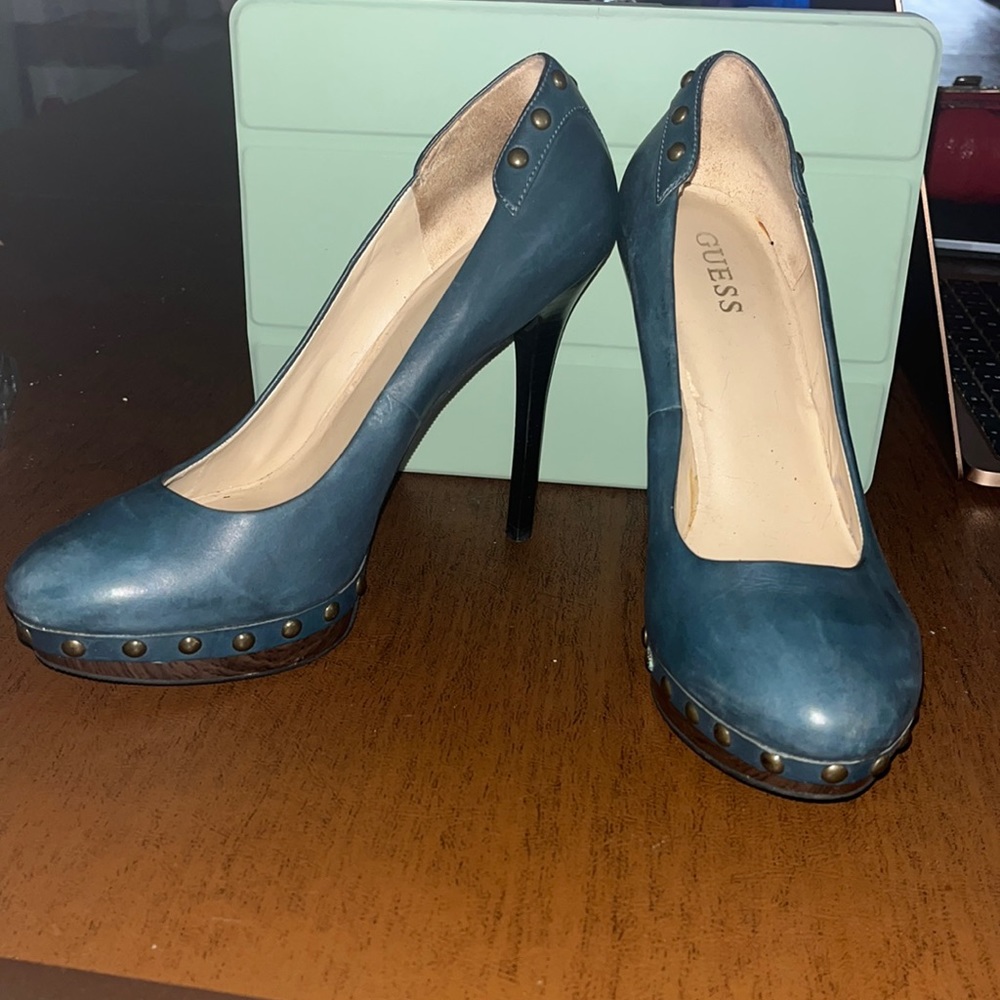 Guess platform heels